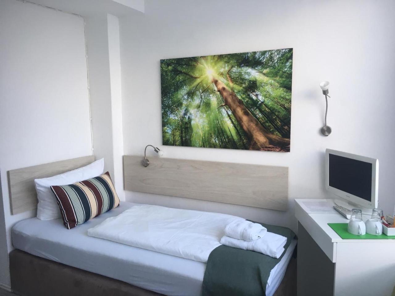Boutique Hotel Krone - "Weser Perle" Bremen Bagian luar foto