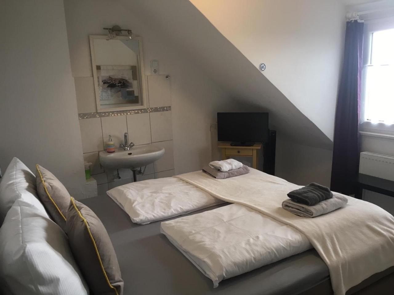 Boutique Hotel Krone - "Weser Perle" Bremen Bagian luar foto